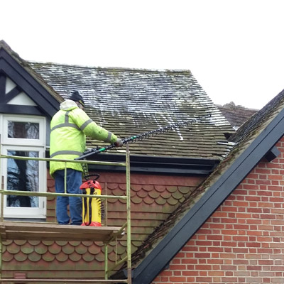 anti-moss roof treatment in hampshire